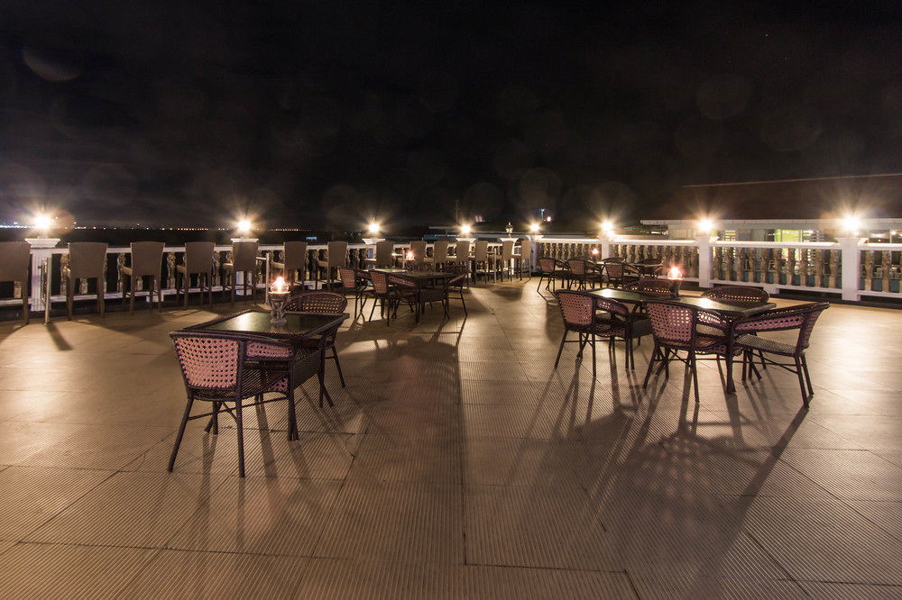 Suntosa Resort Ko Lan Exterior photo