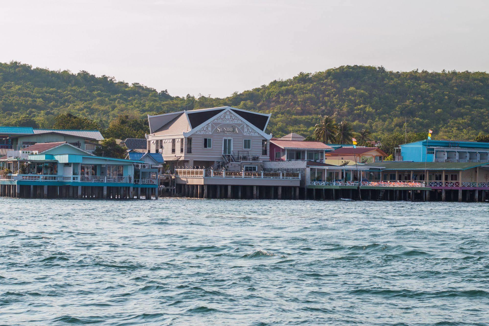 Suntosa Resort Ko Lan Exterior photo